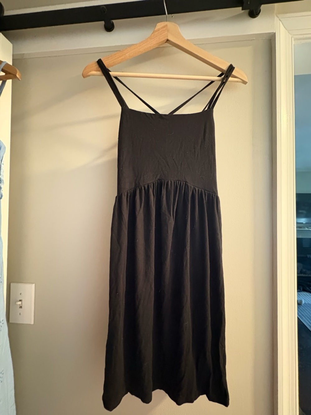 Old Navy Black Spaghetti-Strap Midi Dress